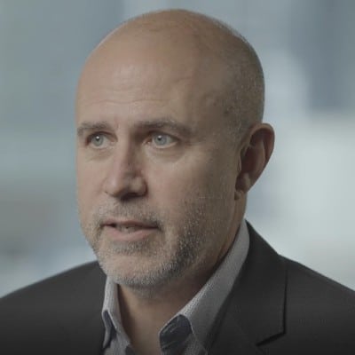 Chris Wood, CEO of RevealDx, revolutionizing Lung Cancer Detection
